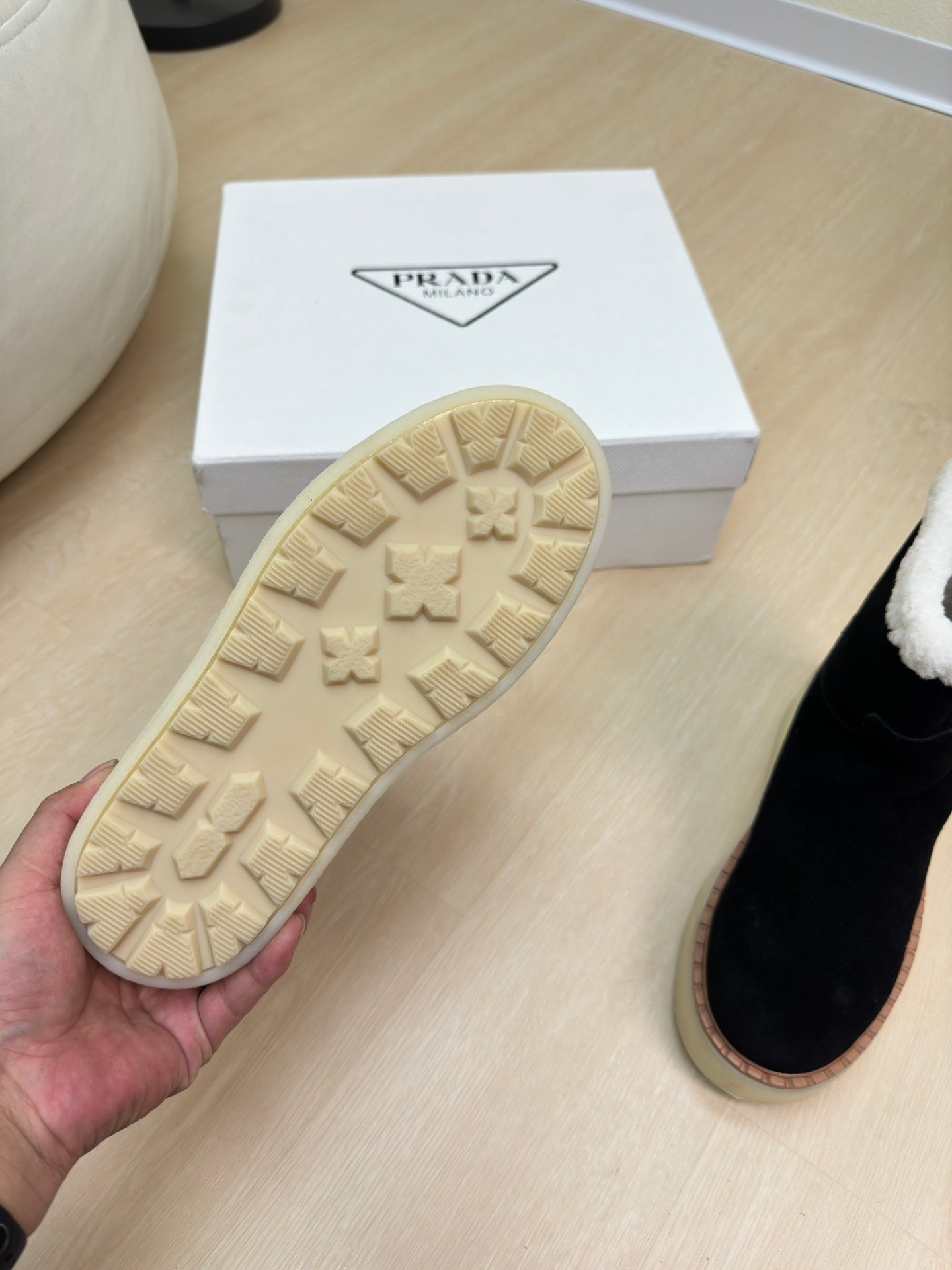 PRADA SUEDE BOOTS BLACK WITH SHEARLING LINING AND RUBBER FLATFORM SOLE
