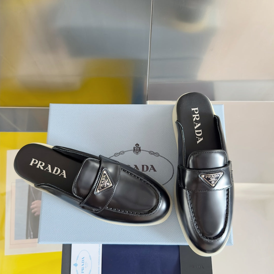 PRADA Pra Black Leather Mule 25mm Rubber Sole