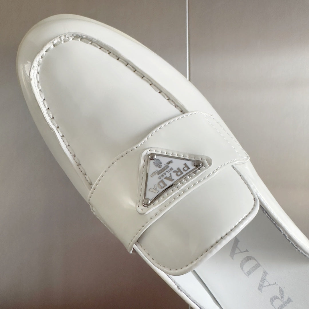 PRADA Pra White Patent Leather Mule 25mm Rubber Sole