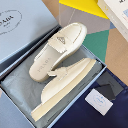PRADA Pra White Patent Leather Mule 25mm Rubber Sole