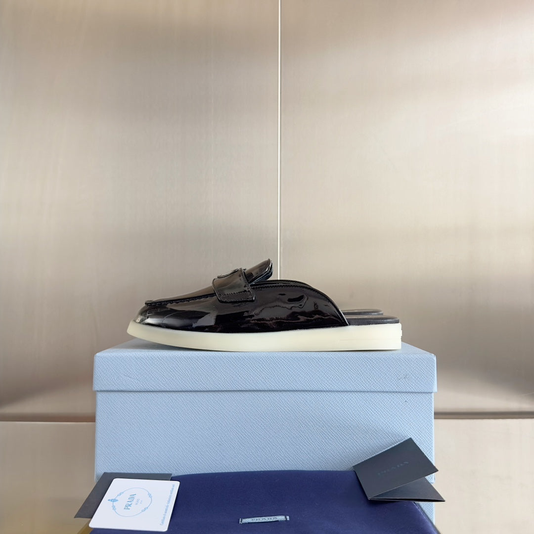 PRADA Pra Black Patent Leather Mule 25mm Rubber Sole
