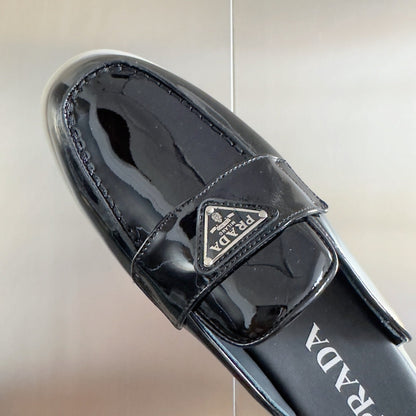 PRADA Pra Black Patent Leather Mule 25mm Rubber Sole