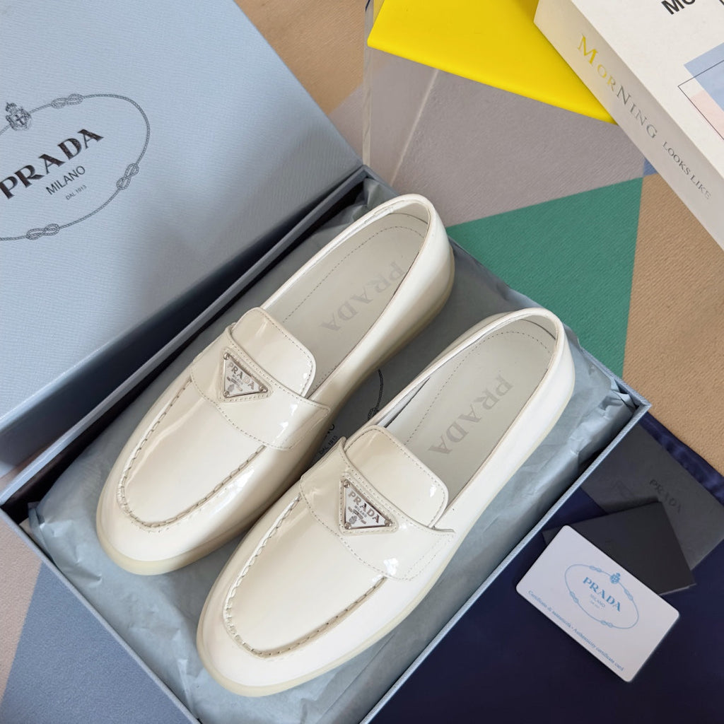 PRADA Pra White Patent Leather Loafers 25mm Rubber Sole