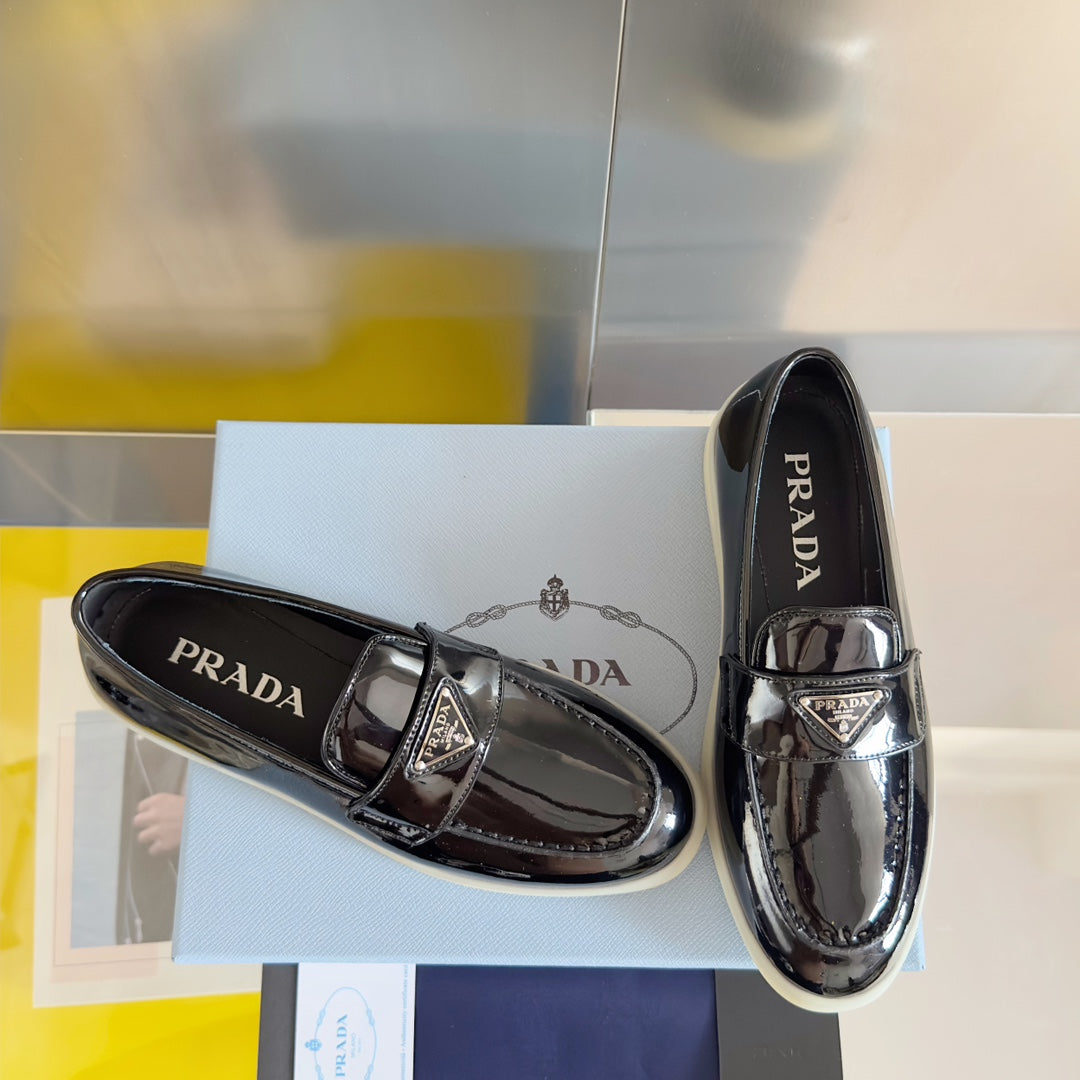 PRADA Pra Black Patent Leather Loafers 25mm Rubber Sole