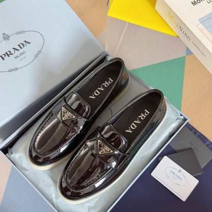 PRADA Pra Black Patent Leather Loafers 25mm Rubber Sole
