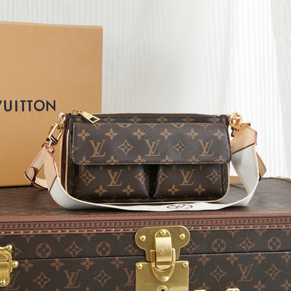 LOUIS VUITTON VIVACITÉ 25 IN BROWN MONOGRAM CANVAS GOLD HARDWARE