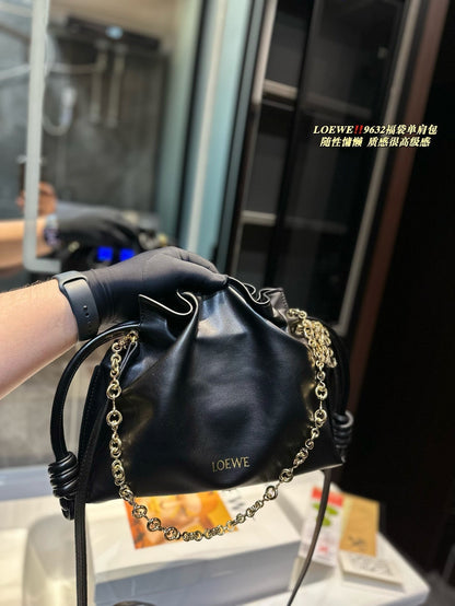 LOEWE MEDIUM FLAMENCO PURSE 29 IN BLACK NAPPA LAMBSKIN