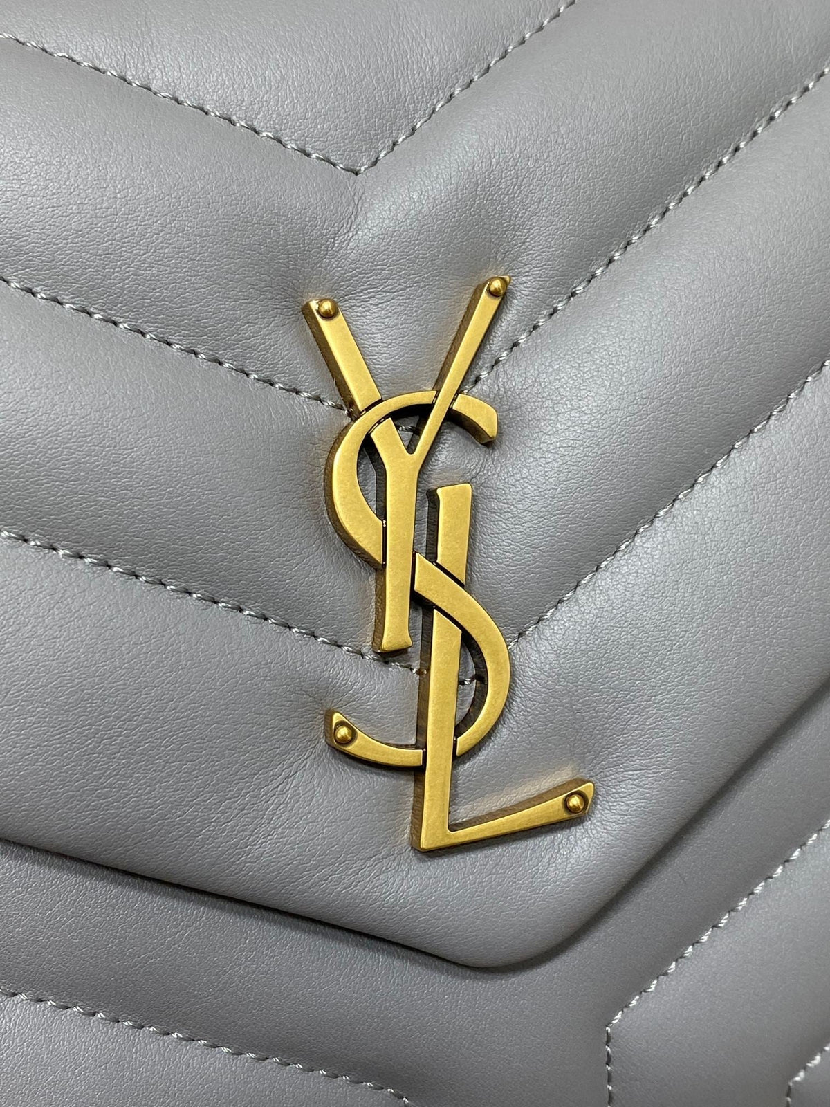 SAINT LAURENT LOULOU SMALL 25 IN ASH BLUE LAMBSKIN GOLD HARDWARE