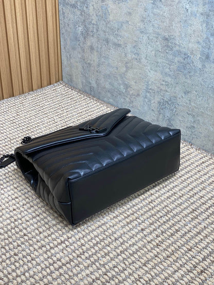 SAINT LAURENT LOULOU SHOULDER BAG 32 IN BLACK QUILTED LAMBSKIN BLACK HARDWARE
