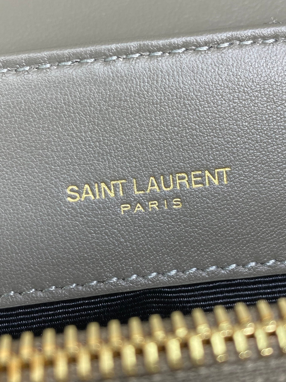 SAINT LAURENT LOULOU SMALL 25 SHOULDER BAG IN DARK GREEN LAMBSKIN GOLD HARDWARE