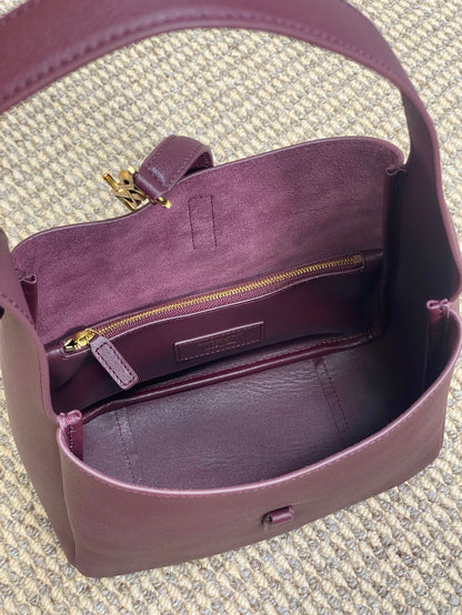 SAINT LAURENT LE 5 À 7 SMALL SUPPLE 22 IN GRAPE PURPLE CALFSKIN GOLD BUCKLE