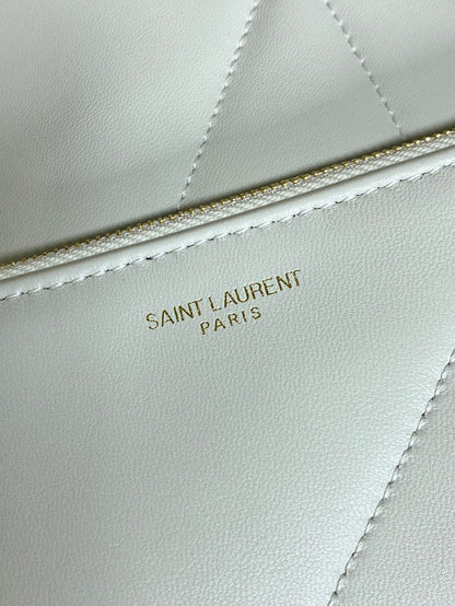 SAINT LAURENT DRAWSTRING CHAIN STRAP SHOULDER BAG 39 IN WHITE QUILTED CALFSKIN