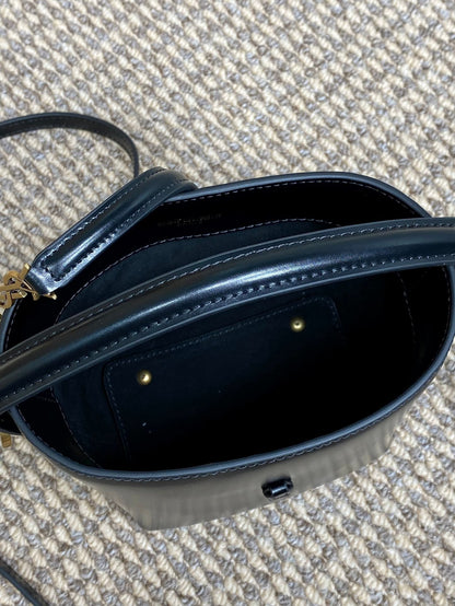 SAINT LAURENT LE 37 MINI BUCKET BAG 15 IN BLACK CALFSKIN GOLD HARDWARE