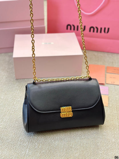 MIU MIU SHOULDER BAG 25 IN BLACK CALFSKIN GOLD HARDWARE
