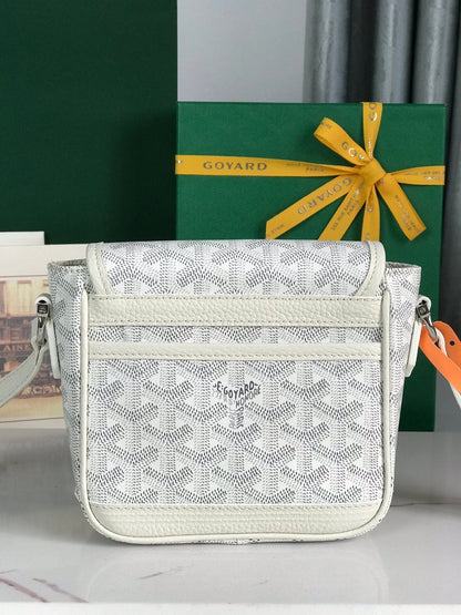 GOYARD GRAND BLEU 16 IN WHITE GOYARDINE CANVAS AND LAMBSKIN