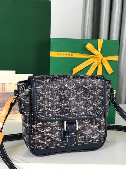 GOYARD GRAND BLEU 16 IN NAVY BLUE GOYARDINE CANVAS AND LAMBSKIN