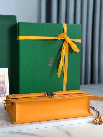 GOYARD DUCHESSE MARIE-CAROLINE BAG 25 IN YELLOW GOYARDINE CANVAS AND SMOOTH CALFSKIN