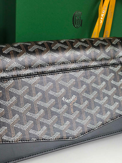 GOYARD DUCHESSE MARIE-CAROLINE BAG 25 IN BLACK GOYARDINE CANVAS AND SMOOTH CALFSKIN