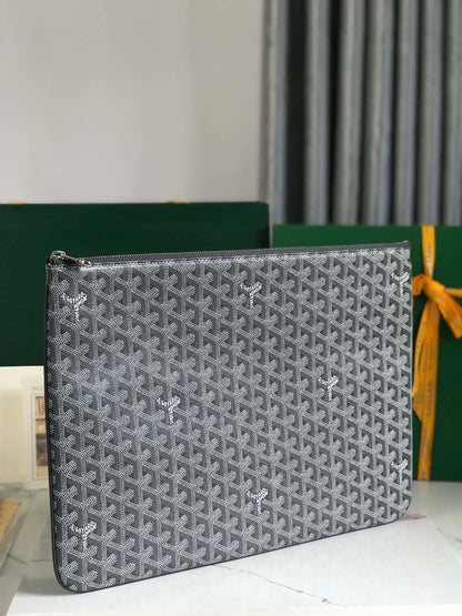 GOYARD SÉNAT MGM POUCH 40 IN GREY GOYARDINE CANVAS