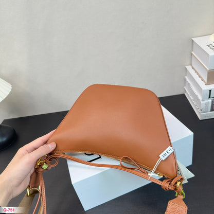 LOEWE LOE MINI 27 HAMMOCK HOBO BAG IN TAN CLASSIC CALFSKIN