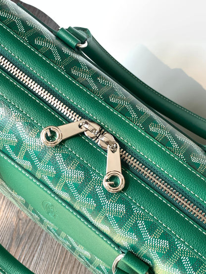 GOYARD CISALPIN DOCUMENT CASE 39 IN GREEN GOYARDINE CANVAS AND CALFSKIN