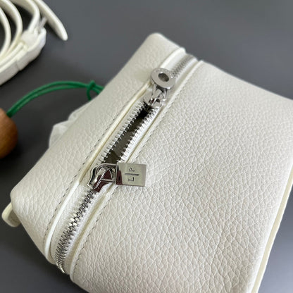 LORO PIANA EXTRA POCKET L12 IN WHITE GRAINED CALFSKIN WITH SILVER HARDWARE