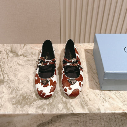 PRADA 25S CRYSTAL EMBELLISHED BALLERINA IN WHITE AND RK BROWN FUR
