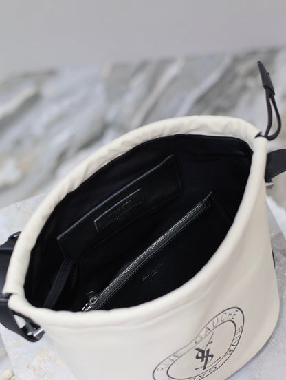 SAINT LAURENT RIVE GAUCHE BUCKET BAG 23 IN WHITE CALFSKIN