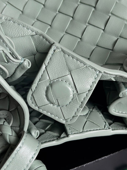 BOTTEGA VENETA BV Small Parachute 21 Seafoam Lambskin Ghw