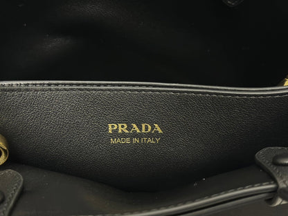 PRADA 25S BUCKLE MEDIUM HANDBAG 28 IN BLACK CALFSKIN GOLD HARDWRE