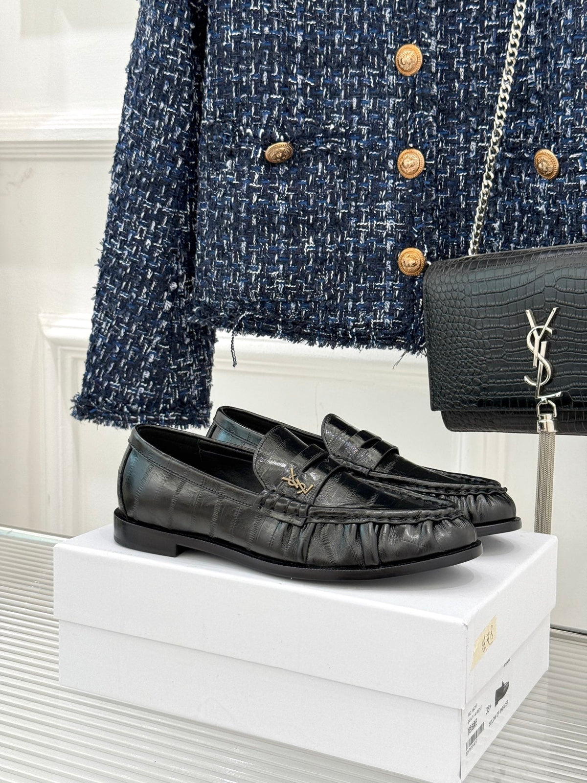YSL 25S LOAFERS IN BLACK EMBOSSED LAMBSKIN