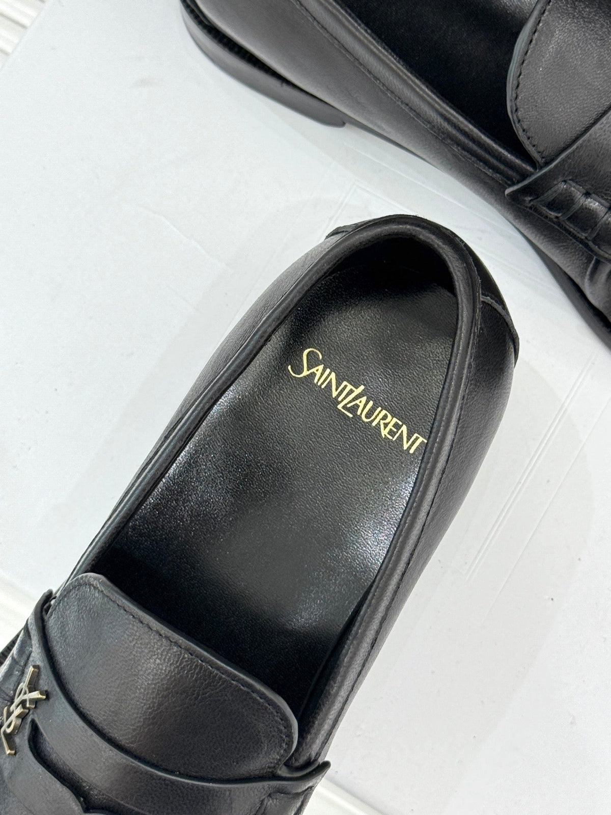 YSL 25S LOAFERS IN BLACK LAMBSKIN