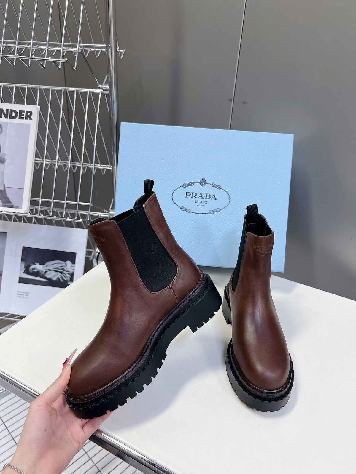 PRADA CHELSEA BOOTS CHOCOLATE CALFSKIN