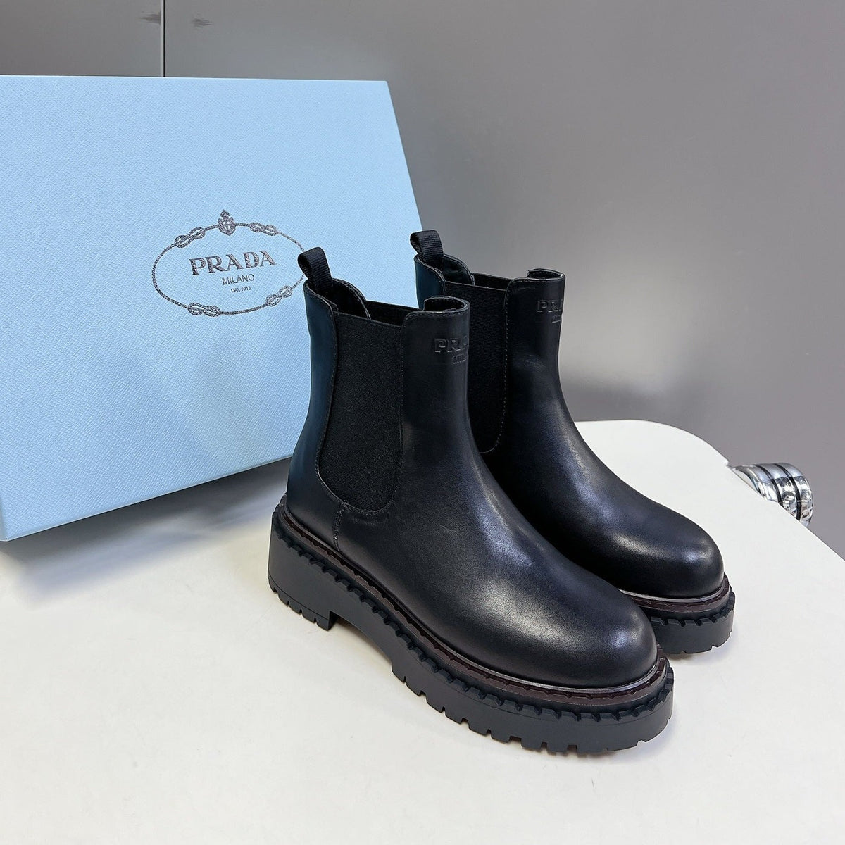 PRADA CHELSEA BOOTS BLACK CALFSKIN