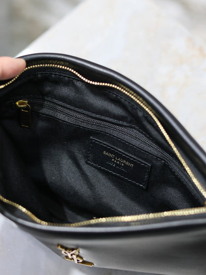 SAINT LAURENT CALYPSO SMALL POUCH 23 IN BLACK SMOOTH LAMBSKIN