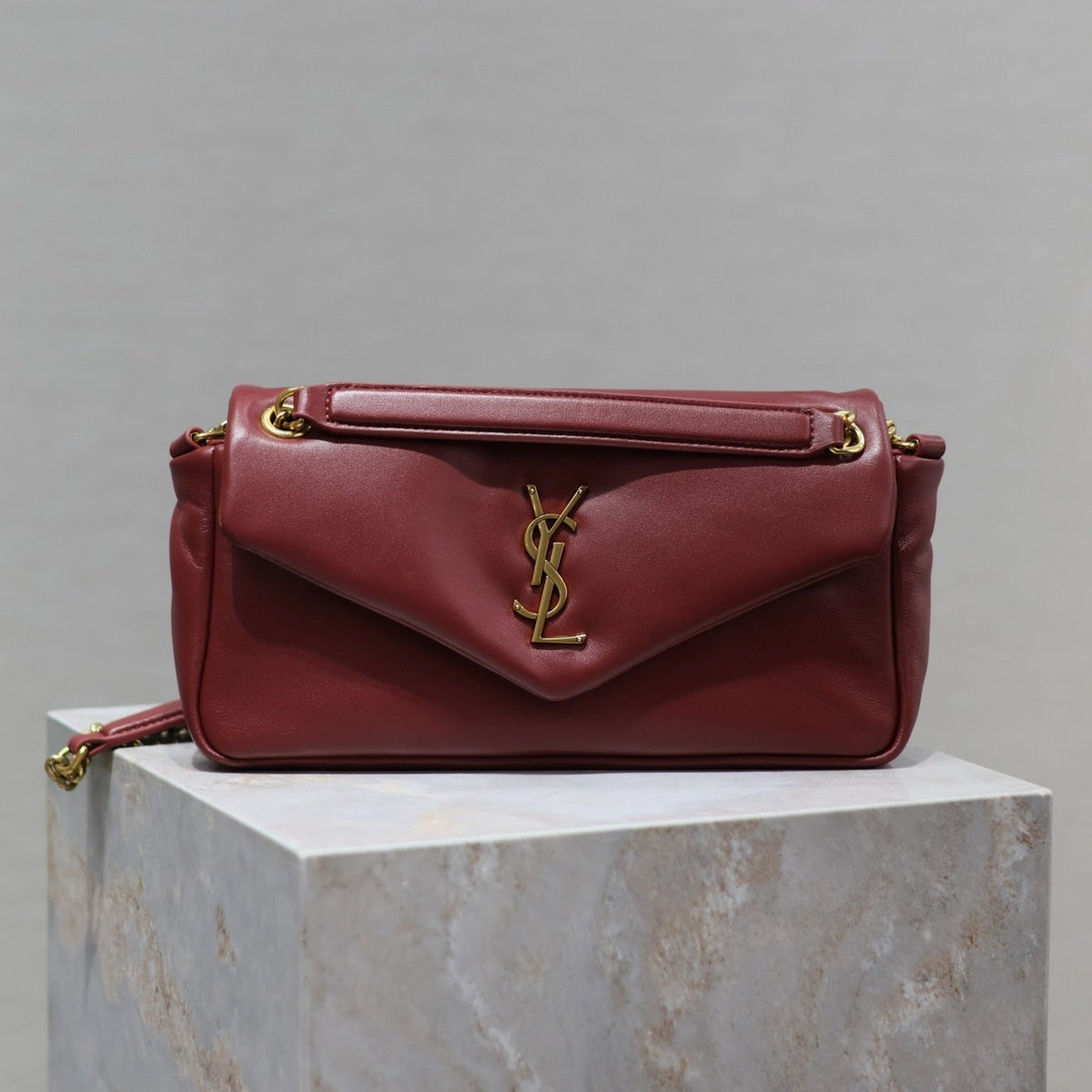 SAINT LAURENT YSL 25S CALYPSO HANDBAG 26 IN BURGUNDY LAMBSKIN GOLD HARDWARE