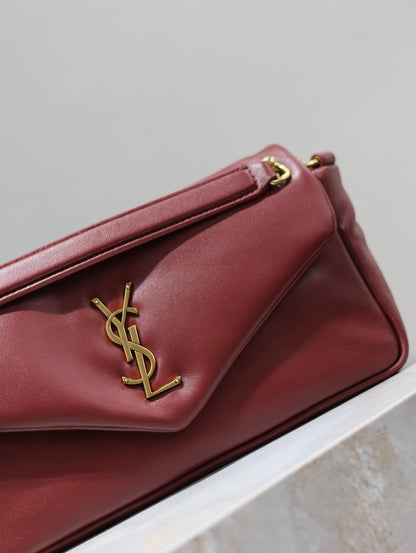 SAINT LAURENT YSL 25S CALYPSO HANDBAG 26 IN BURGUNDY LAMBSKIN GOLD HARDWARE