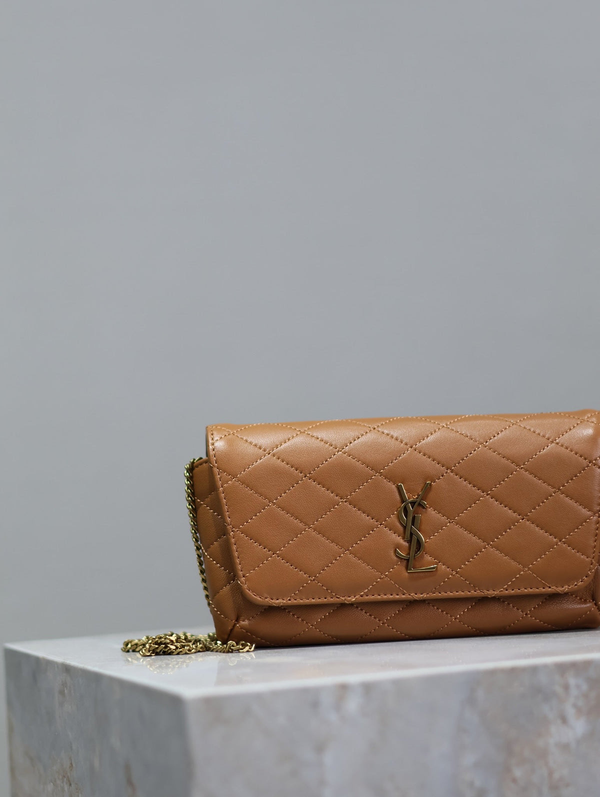 YSL 25S SAINT LAURENT GABY 19 IN FOX QUILTED CALFSKIN GOLD HARDWRE
