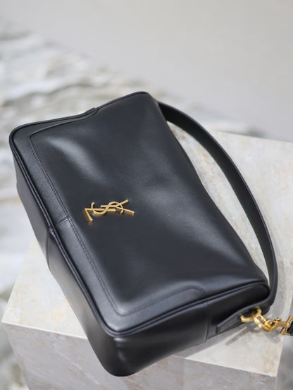 SAINT LAURENT CAMERA SUPPLE BAG 28 IN BLACK SMOOTH LAMBSKIN GOLD HARDWARE