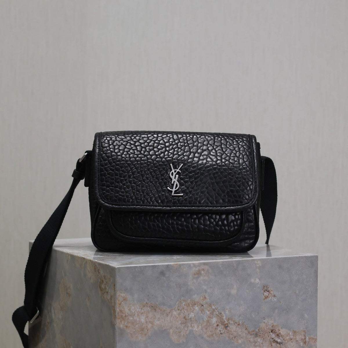 SAINT LAURENT NIKI BABY 22 IN BLACK ELEPHANT PATTERN LAMBSKIN SILVER LOGO