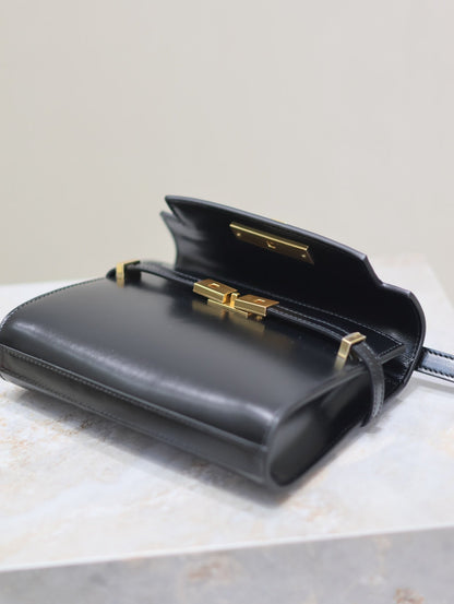 SAINT LAURENT MANHATTAN MINI 19 IN BLACK SMOOTH LAMBSKIN GOLD BUCKLE