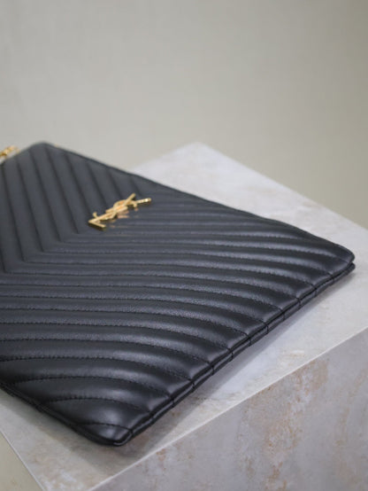SAINT LAURENT CLUTCH 36 IN BLACK QUILTED CALFSKIN GOLD BUCKLE