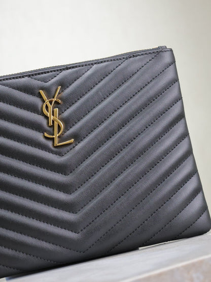 SAINT LAURENT CLUTCH 24 IN BLACK QUILTED CALFSKIN GOLD BUCKLE