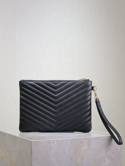 SAINT LAURENT CLUTCH 24 IN BLACK QUILTED CALFSKIN GOLD BUCKLE