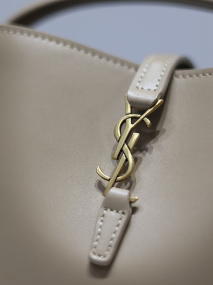 SAINT LAURENT YSL 25S LE 37 BUCKET 15 IN BEIGE CALFSKIN GOLD HARDWRE