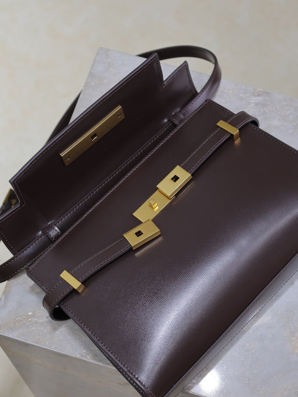 SAINT LAURENT YSL 25S MANHATTAN SMALL 24 IN ROUGE CABERNET CALFSKIN GOLD HARDWRE