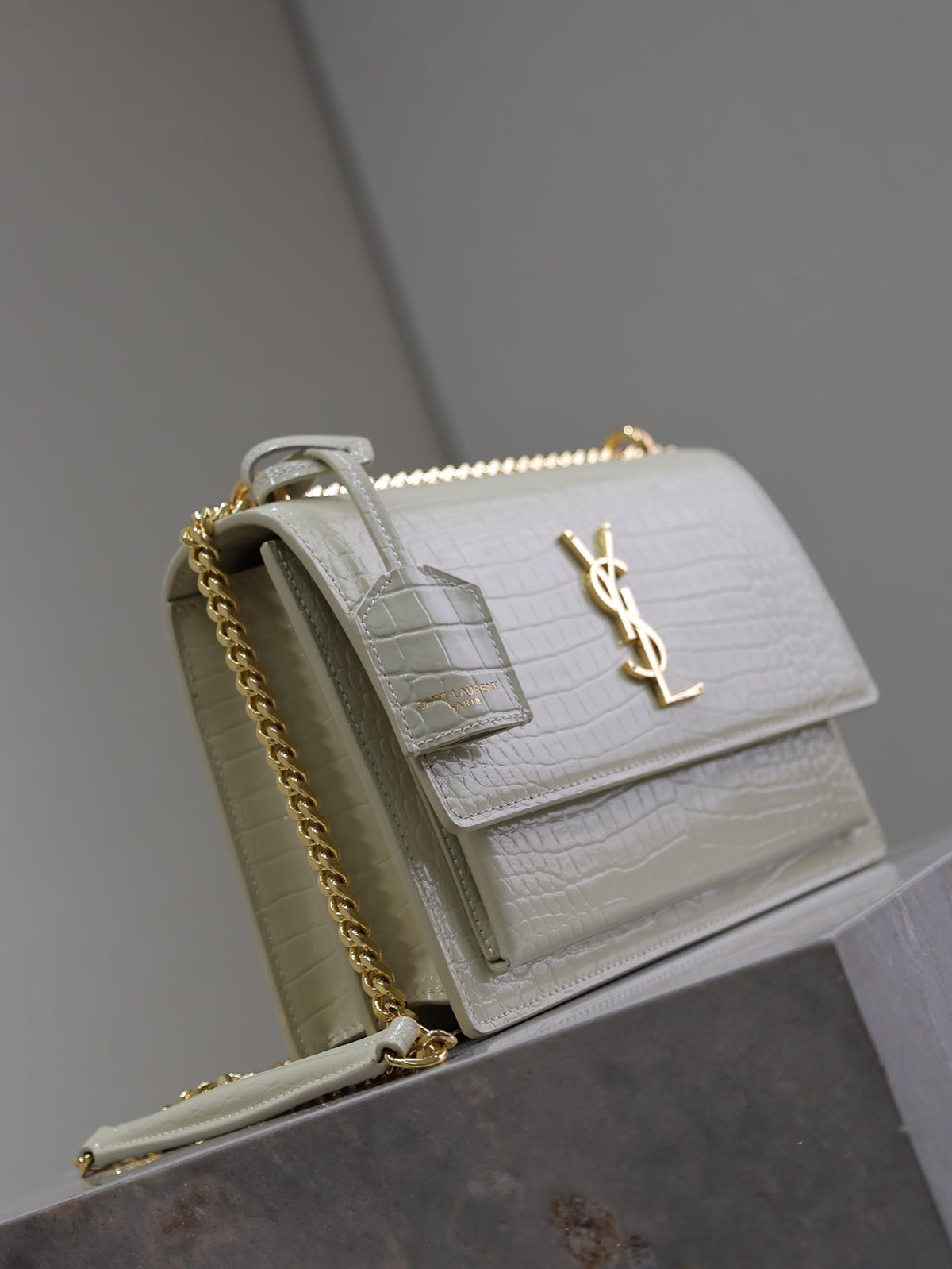 SAINT LAURENT YSL 25S SUNSET MEDIUM 22 IN IVORY CROCODILE-EMBOSSED SHINY CALFSKIN GOLD HARDWRE
