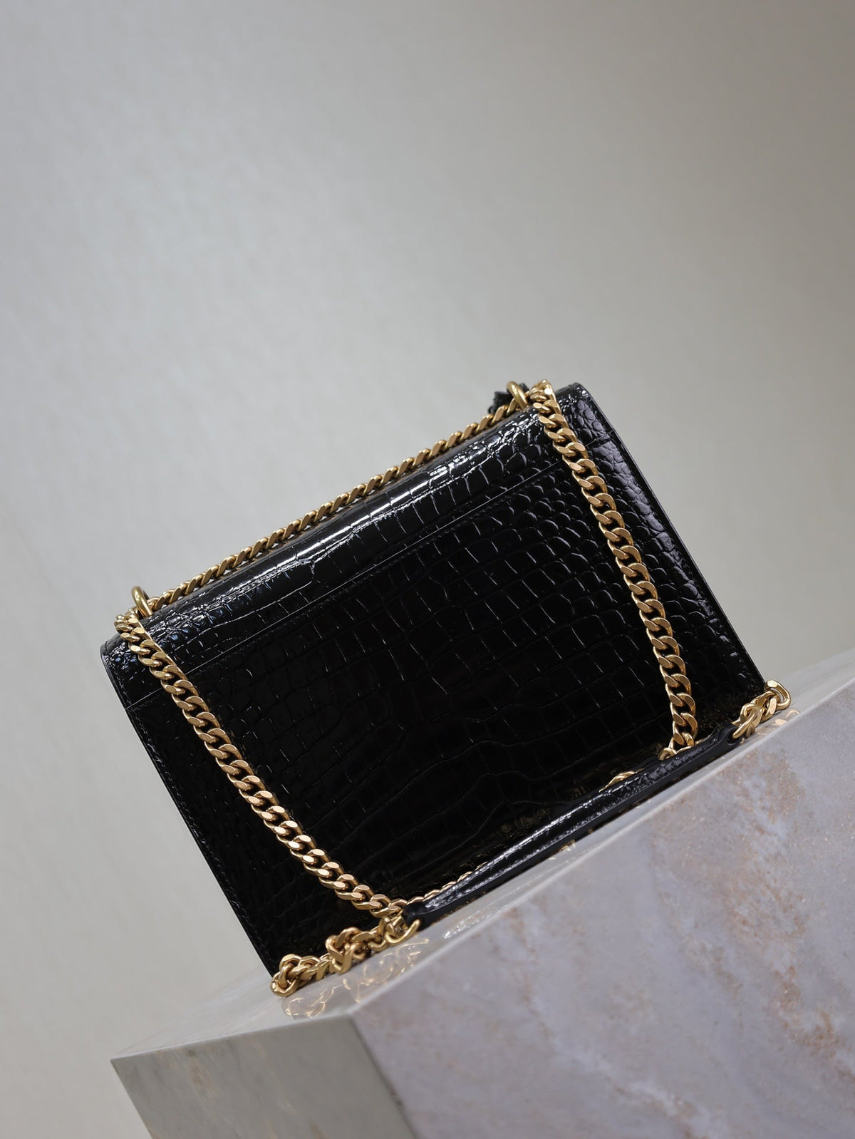 SAINT LAURENT YSL 25S SUNSET MEDIUM 22 IN BLACK CROCODILE-EMBOSSED SHINY CALFSKIN GOLD HARDWRE