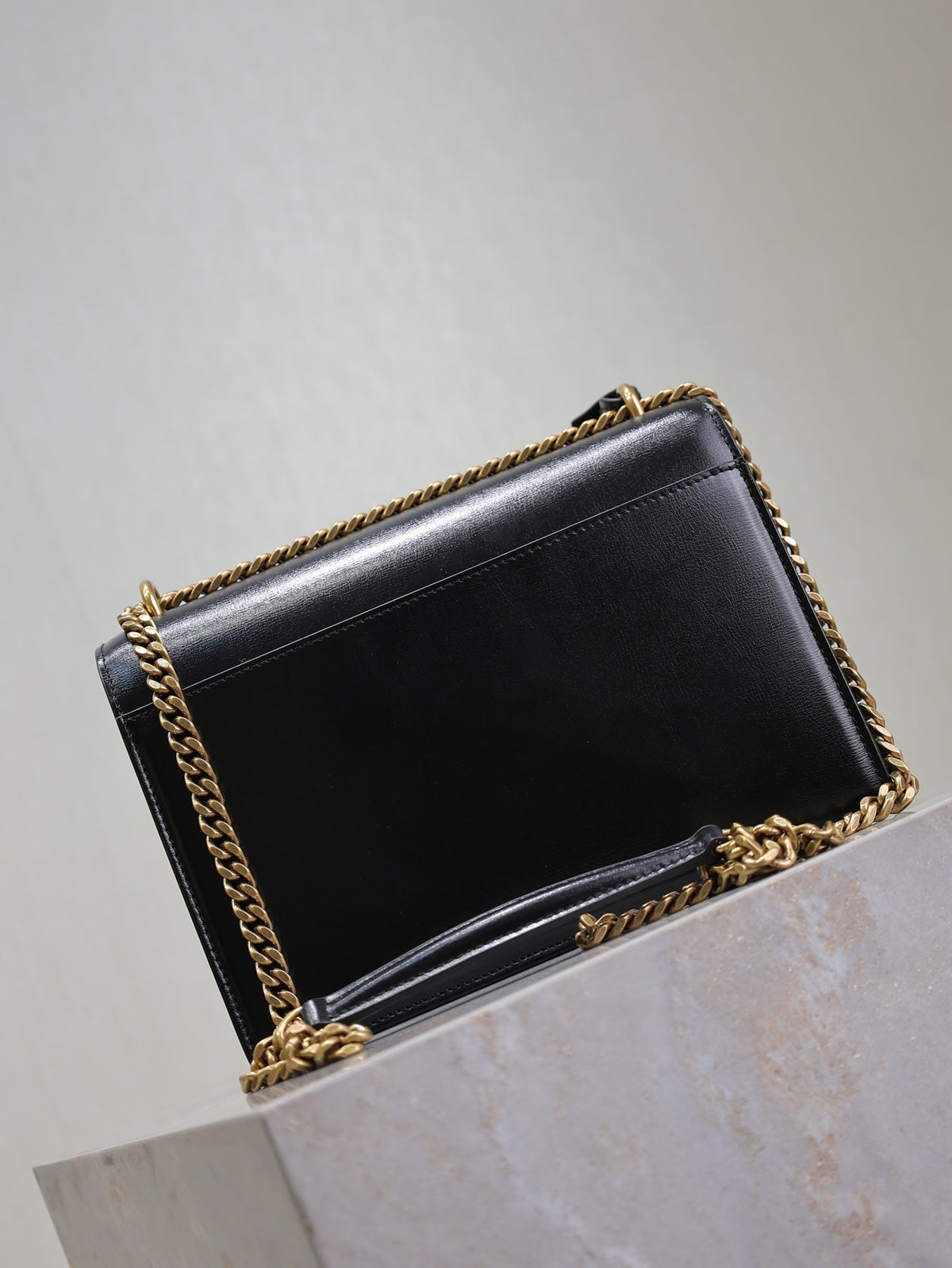 SAINT LAURENT YSL 25S SUNSET BAG 22 IN BLACK CALFSKIN GOLD HARDWARE