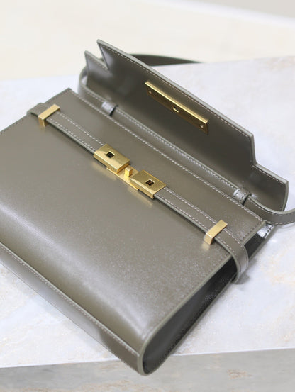 SAINT LAURENT MANHATTAN IN BOX SMALL 24 IN KOMBU GREEN CALFSKIN GOLD HARDWARE